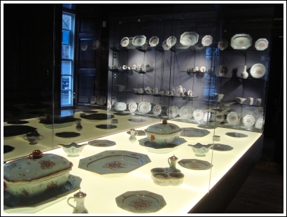 The Stepney Armorial China The Stepney Armorial China