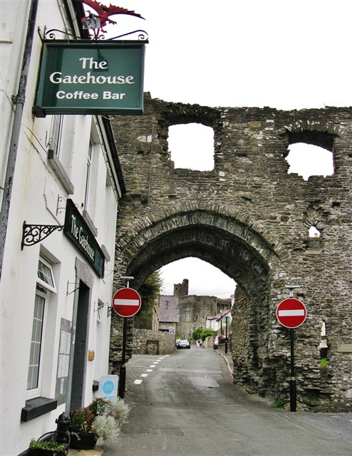 Town South Gate Town South Gate