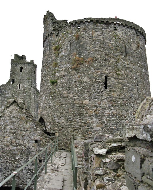 Curtain wall-walk S.W. Tower (Inner ward) Curtain wall-walk S.W. Tower (Inner ward)