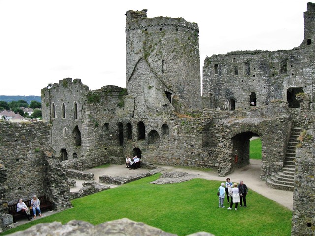 The Inner Ward ~ The Hall ruins The Inner Ward ~ The Hall ruins