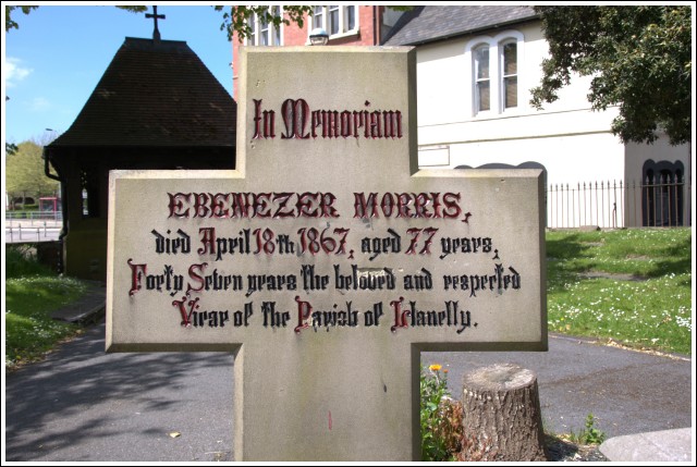 Rev Ebenezer Morris grave