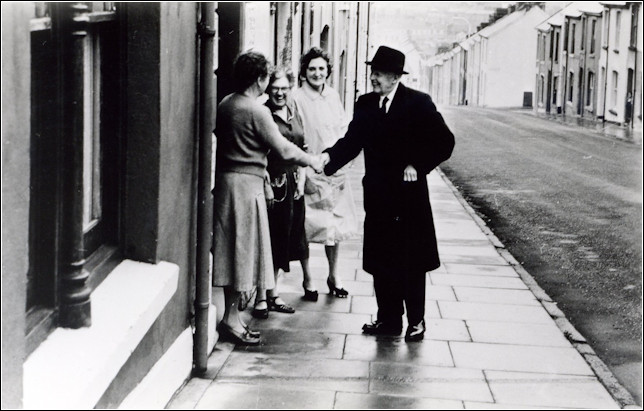 Llanelly 1958 out and about, Bigyn Road Llanelly 1958 out and about, Bigyn Road