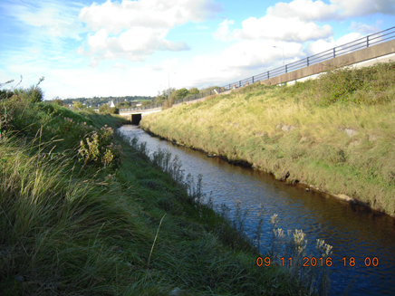 Looking upriver of the Lliedi as it runs alongside the south end of Old Castle Road (2016) Looking upriver of the Lliedi as it runs alongside the south end of Old Castle Road (2016)